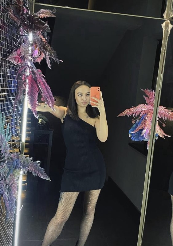 konyaescortgizem-3-2 Konya Escort Gizem Hayallerini Gerçeğe Dönüştüren o Kızım